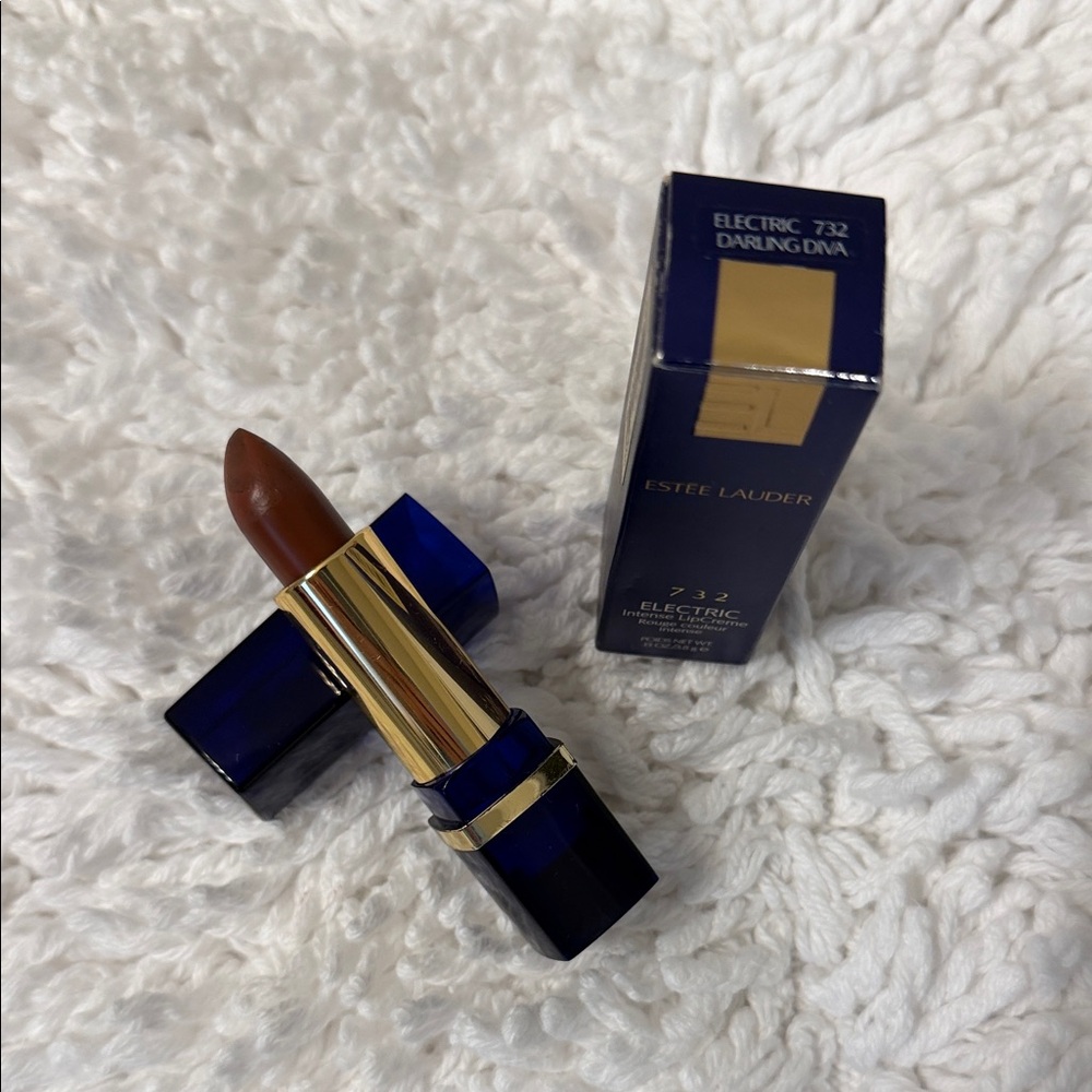 Estee Lauder Electric 732 Darling Diva